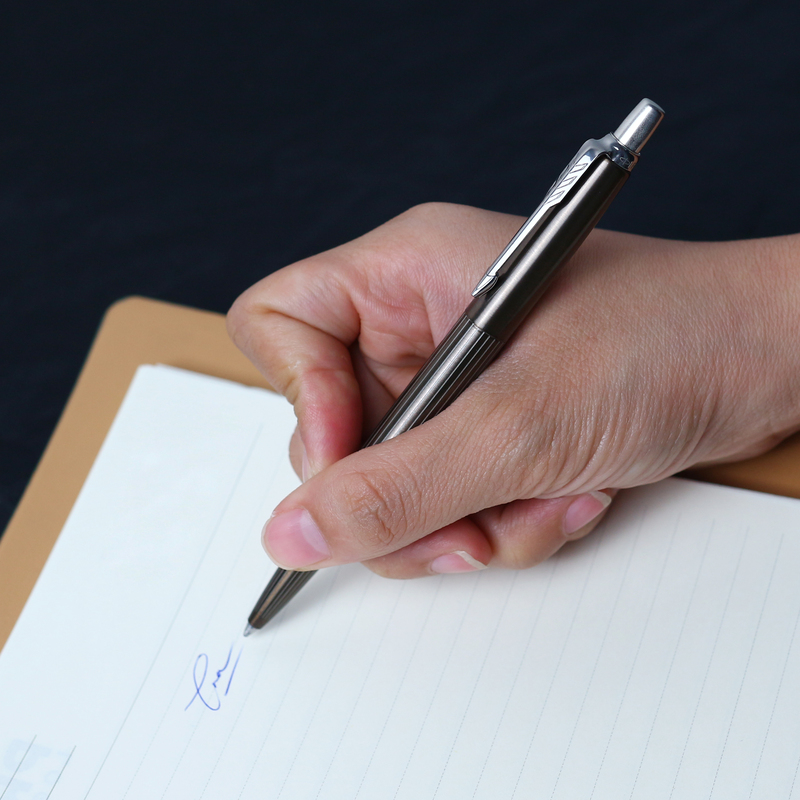 Bút Bi Parker Jotter PRM Đ-BRW PTP CT TB6-1953418 5 bút bi Parker Jotter PRM Đ-BRW PTP CT TB6-1953418