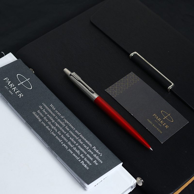 Bút Bi Parker Jotter Đ-KST Red CT TB6-1953348 10 mo ta but bi parker jotter d kst red ct tb6 1953348 6