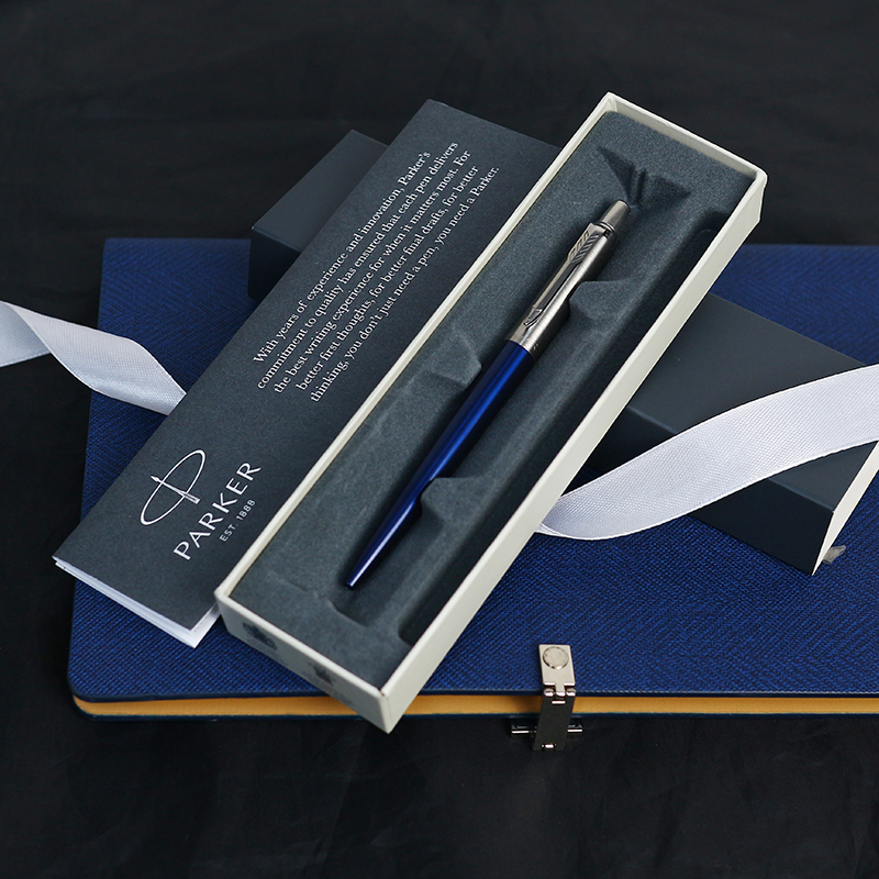 Bút Bi Parker Jotter Đ-Royal Blue CT TB6-1953347 13 mo ta but bi parker jotter d royal blue ct tb6 1953347 9